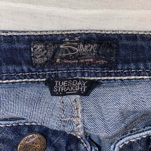 Genuine Silver Jeans - Picture 6 of 7